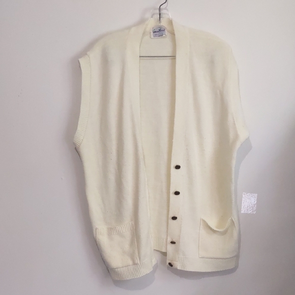 Sweet Pea Jackets & Blazers - Sweet Tree Cream Sweater Vest Women's Size XL Vintage